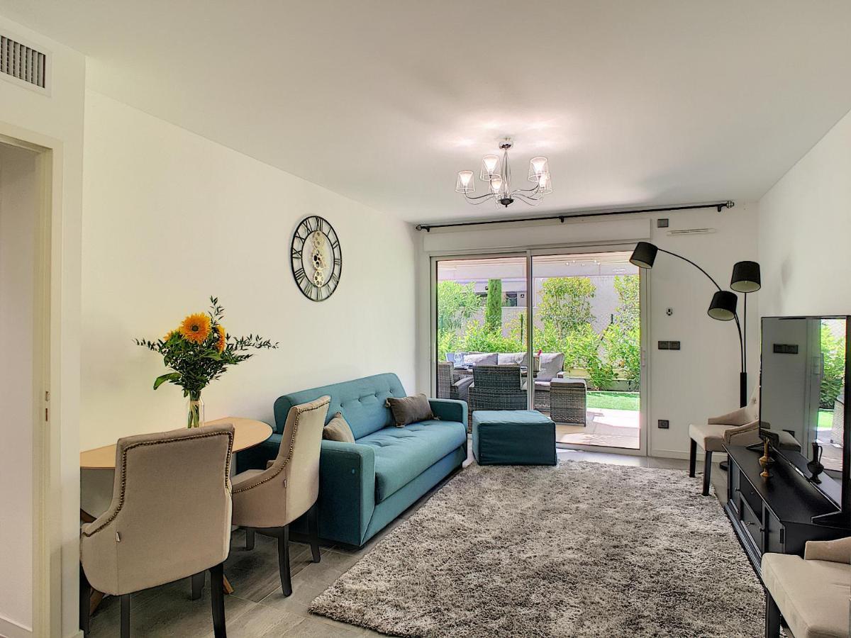 Palm Beach Apartment With A Pool In The Residence Cannes Kültér fotó